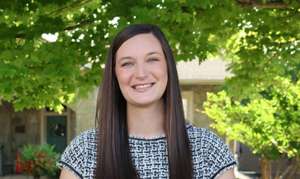 Brooke Howell headshot